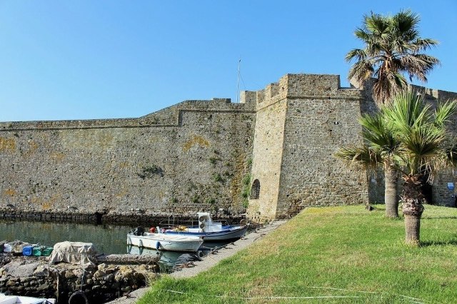 Antirrio Fortress (Castelo di Roumeli)